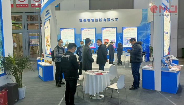 展柜展台制作为什么要找专业的公司？