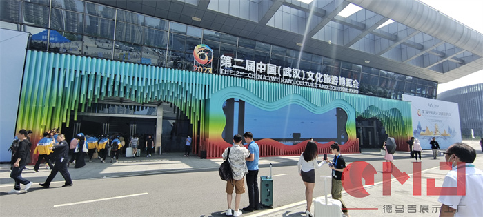 展会搭建如何做才能让参展人员感到震撼呢？